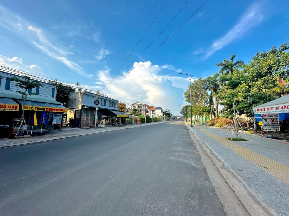 Lô đất mặt tiền đường Võ Ngọc Chấn - Phường Long Hương, 119m² giá 3.7 tỷ - Đầu tư sinh lời hiệu quả!