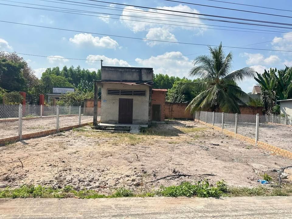 Đất thổ cư Phú Hòa, Định Quán, Đồng Nai 270m² - Khu dân cư sầm uất, giá chỉ 1.1 tỷ!