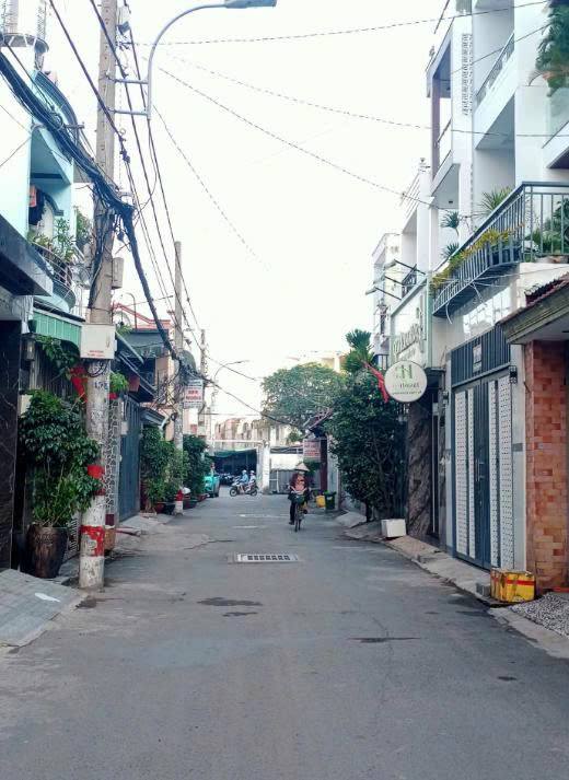 Nhà phố An Khánh, Hoài Đức 44m² giá 10.68 tỷ - Kinh doanh sầm uất, ô tô tránh