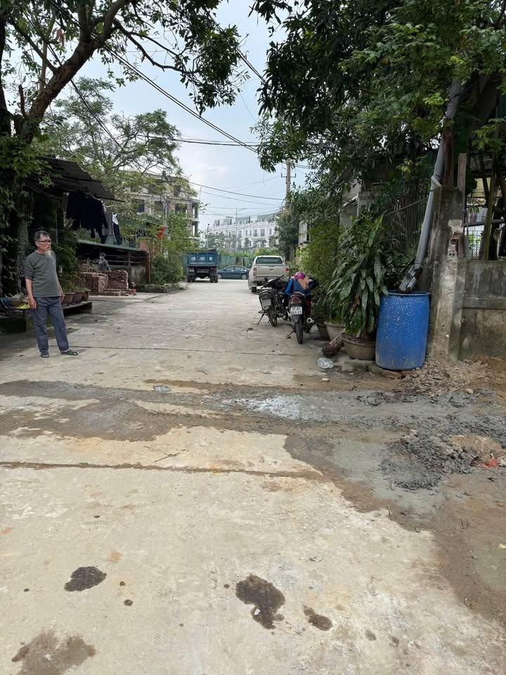 Đất nền Trung Đô Vinh 50m² giá 1.9 tỷ - Vị trí đẹp, tiện ích đầy đủ!