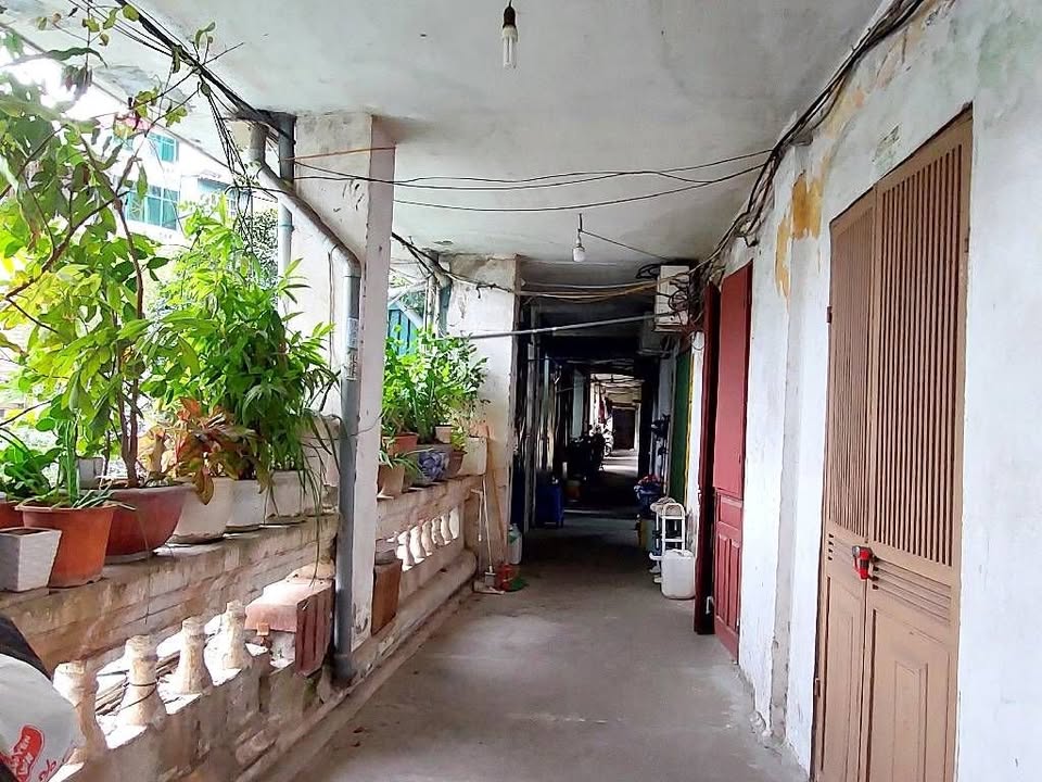 Căn hộ tập thể Thụy Khuê 58m² giá 3.7 tỷ - Chính chủ, sổ đỏ