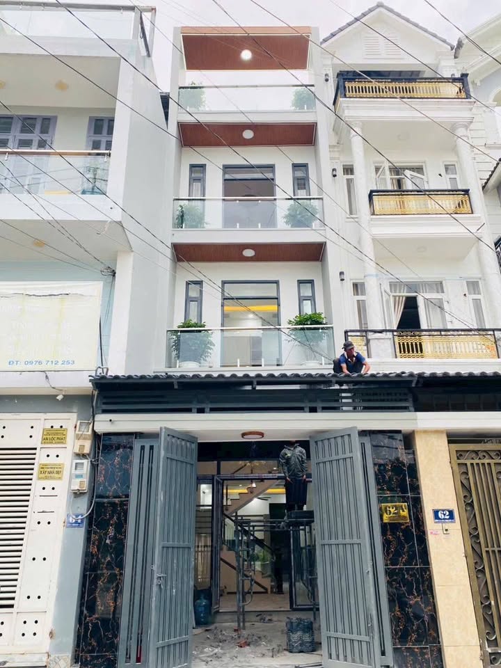 Nhà mặt tiền Thạnh Xuân 43, Quận 12, 68m² giá 6.25 tỷ - Kinh doanh đa ngành nghề