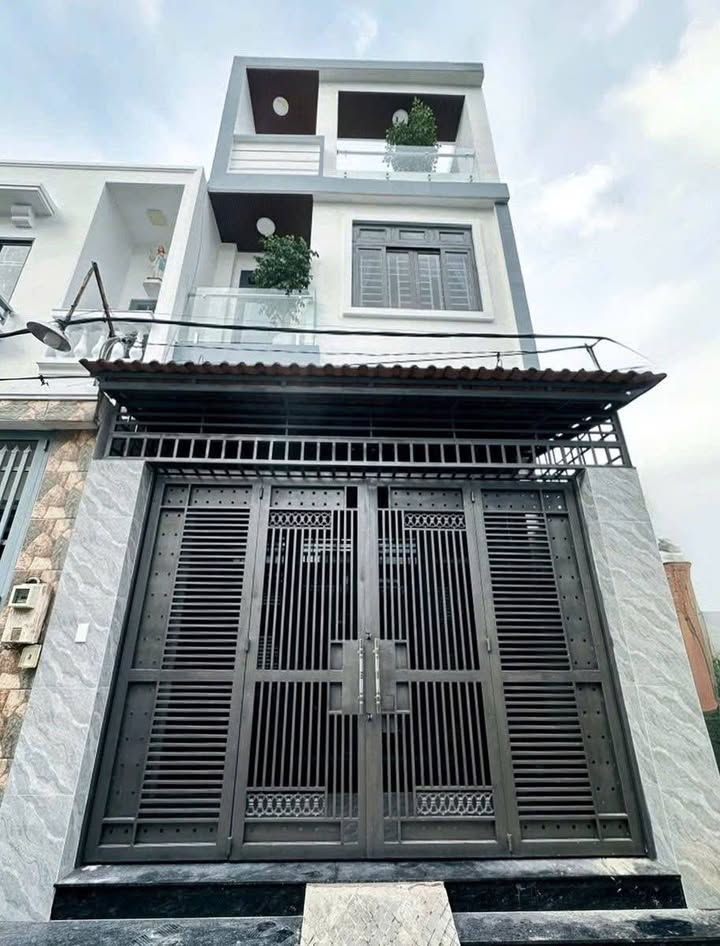 Nhà phố Thới An, Quận 12, 58m² giá 5.89 tỷ - Thiết kế lệch tầng thoáng mát!