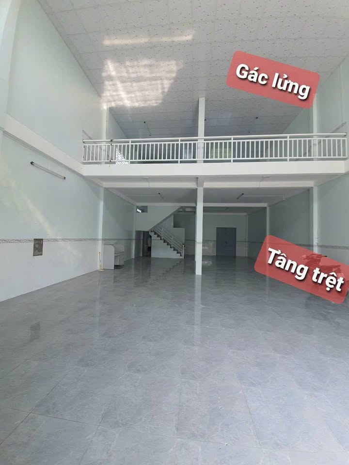 Bán nhà mặt tiền Nguyễn Văn Linh, 166.5m², giá 11 tỷ - Đầu tư sinh lời bền vững!