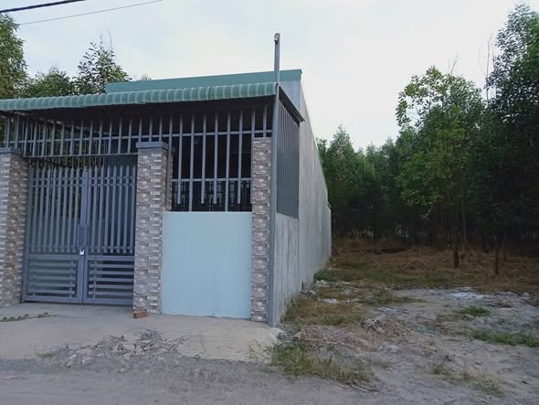 Lô đất An Viễn Trảng Bom 130m² giá 2xx triệu - Sổ chung, thuận tiện xây dựng!