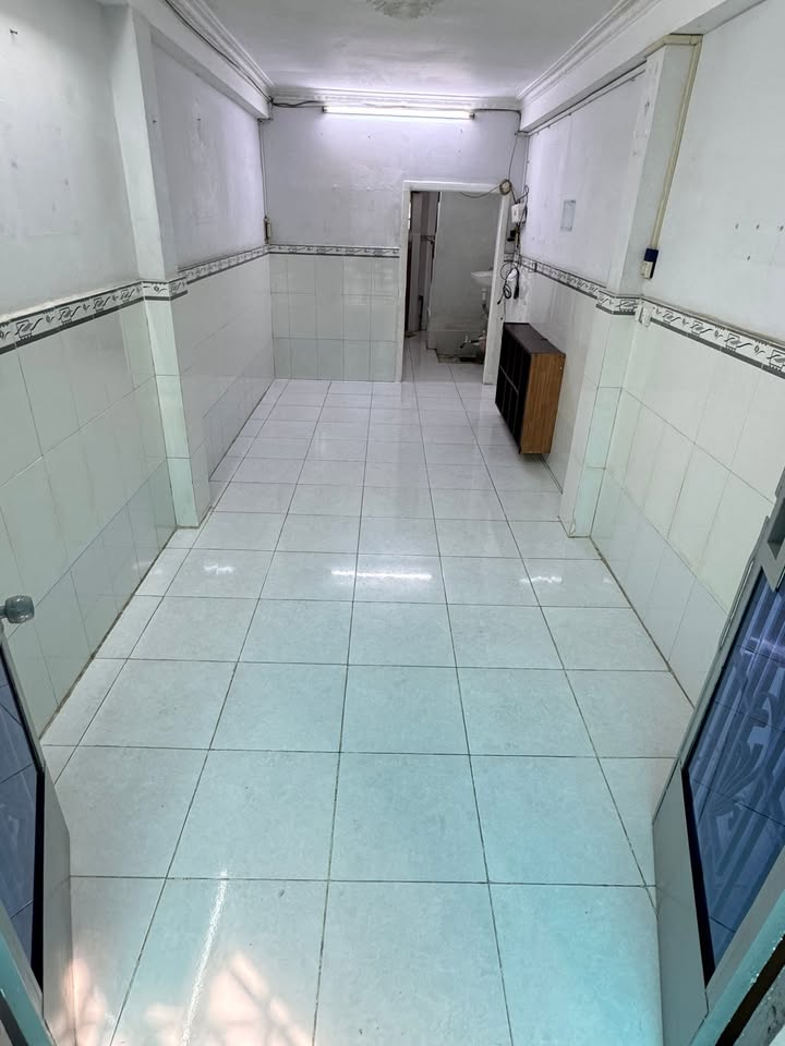 Nhà bán hẻm P15 Q8 29m² giá 2.7 tỷ - Sổ hồng riêng, nở hậu!