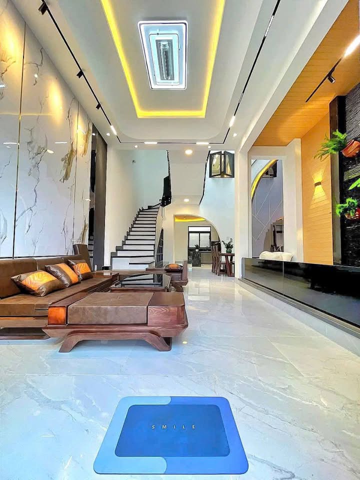 Nhà phố đẹp quận Cái Răng 85m² giá 5.65 tỷ - Sẵn sàng vào ở ngay!