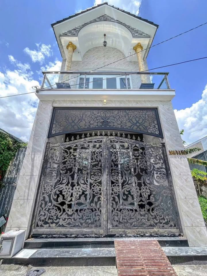 Nhà trệt lầu 75m² hẻm 127 Võ Văn Kiệt, Cần Thơ - Giá 2.75 tỷ, thương lượng