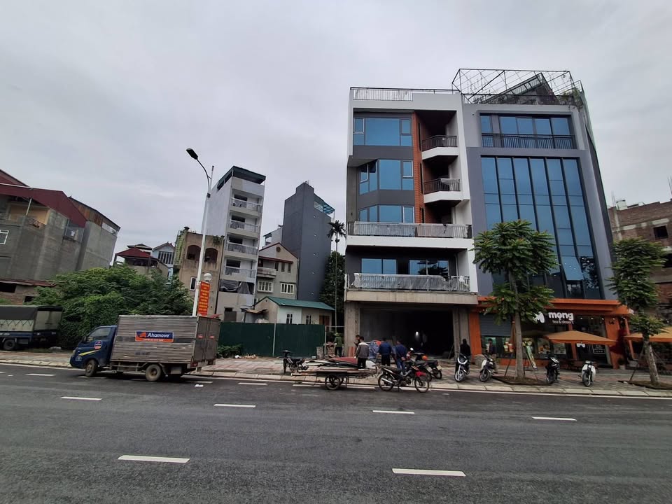 Mặt phố Hồng Tiến, Long Biên 109m² giá thương lượng - Kinh doanh sầm uất!