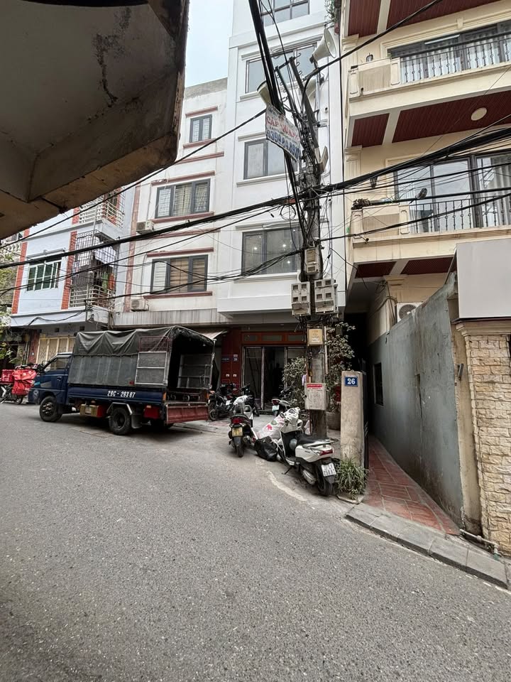 Phòng cho thuê tại Cổ Nhuế 2 - Gần Học viện Tài chính, giá tốt, đầy đủ tiện nghi!