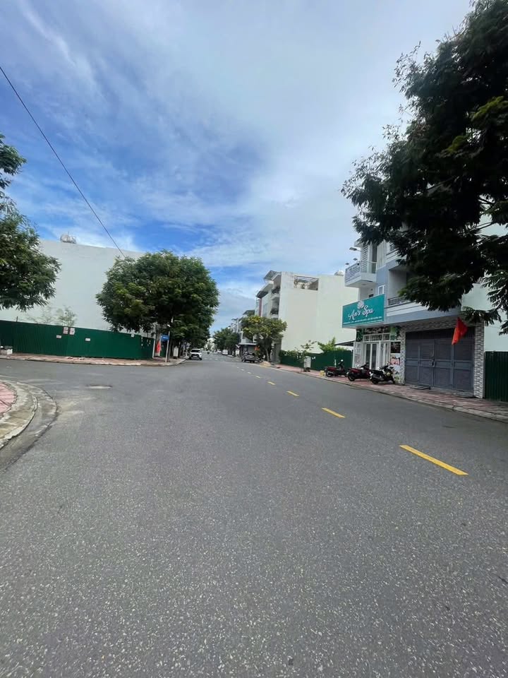 Đất nền KĐT Hà Quang 2 Nha Trang 100m² giá 8 tỷ - Sổ hồng chính chủ, đầu tư sinh lời!