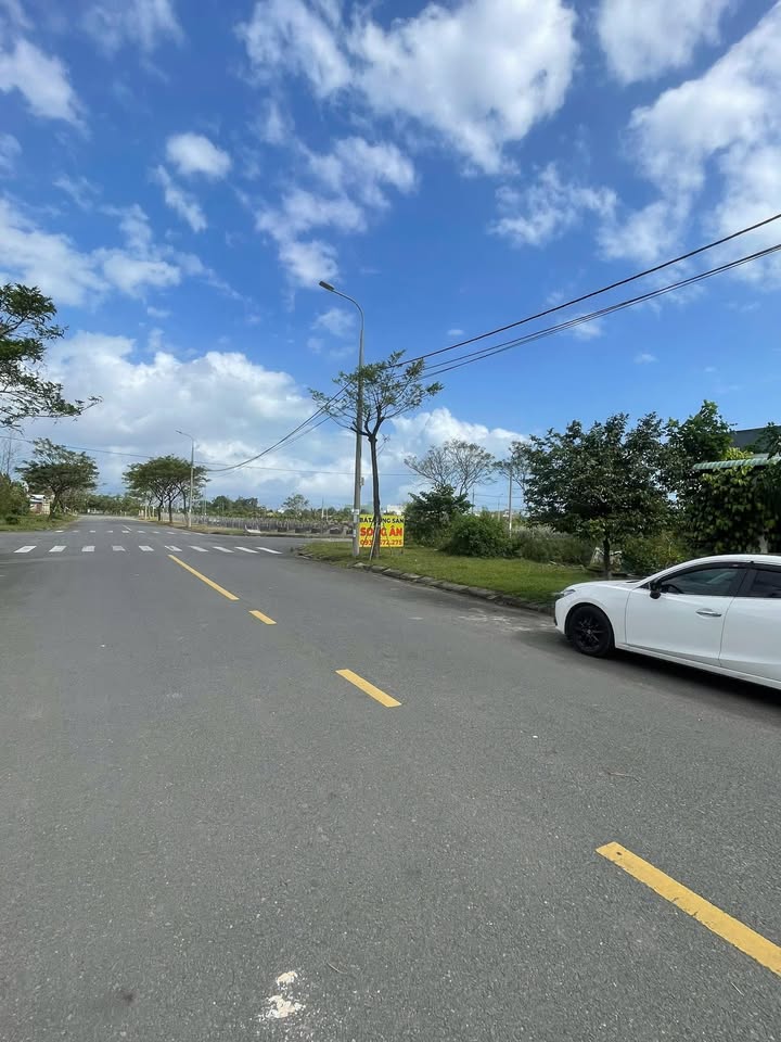 Đất đường Trần Minh Thiệt, Hòa Quý 100m² giá 4.9 tỷ - Vị trí kinh doanh đắc địa!