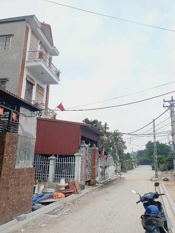 Bán lô đất thổ cư Vân Nội, Đông Anh 58m² giá 5 tỷ - Đường gom ô tô rộng rãi!