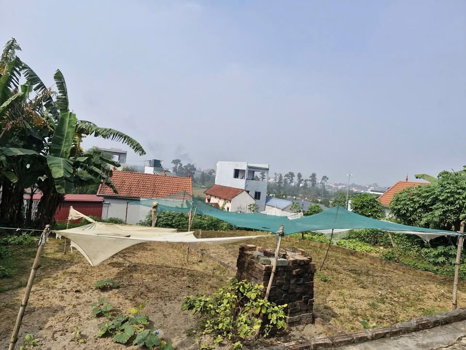 Đất thổ cư Hưng Đạo Quốc Oai 72m² giá 1.95 tỷ - Đường ô tô vào tận nơi!