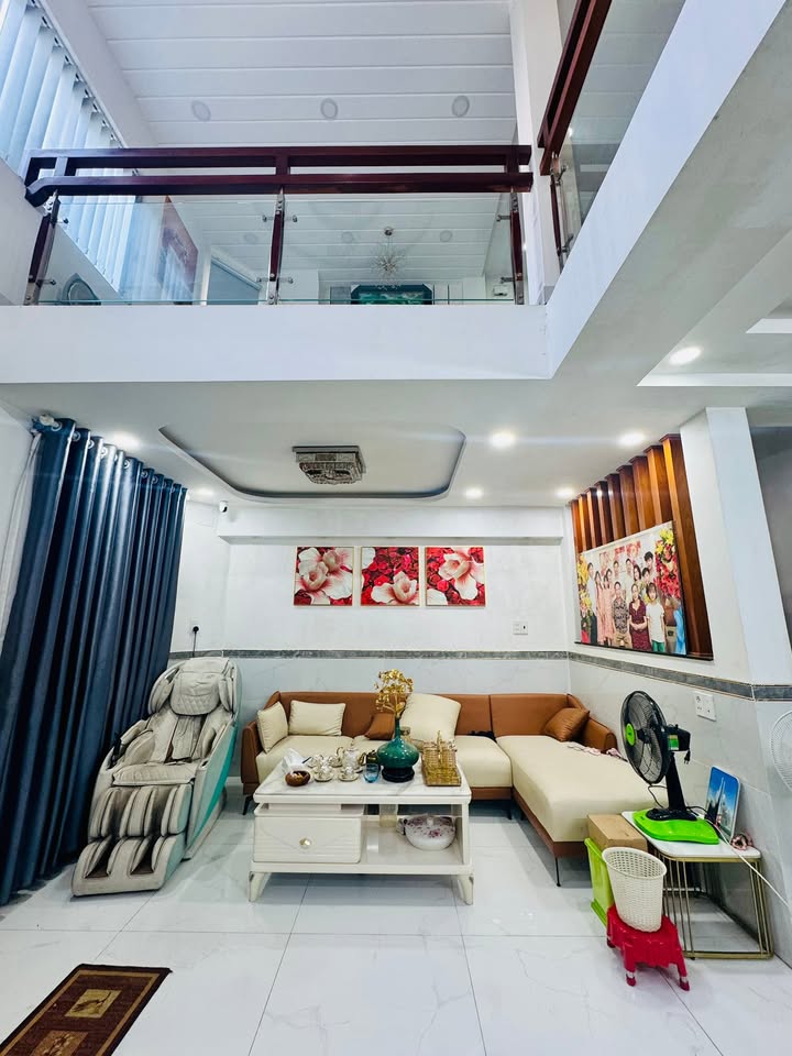 Nhà nguyên căn 1 Đường số 9 P.16 Gò Vấp 48m² giá 15 triệu - Full nội thất chỉ việc vào ở!