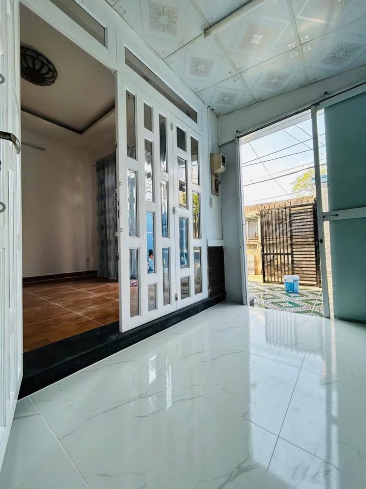 Nhà phố An Phú Đông Q12 85m² giá 6.25 tỷ - Hẻm 1 Trục, tiện ích xung quanh