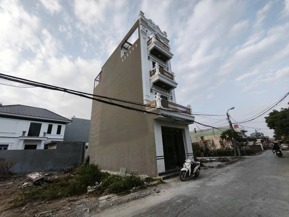 Nhà 4 tầng mặt đường Đồng Hoà 61m² - Kinh doanh đắc lợi, giá thỏa thuận!