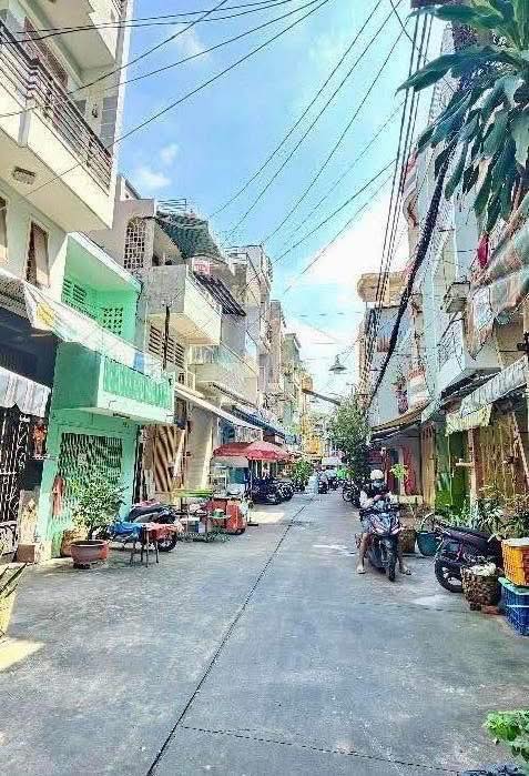 Nhà phố Minh Phụng Quận 11 45m² giá 6.8 tỷ - Sổ hồng riêng, hoàn công đầy đủ!