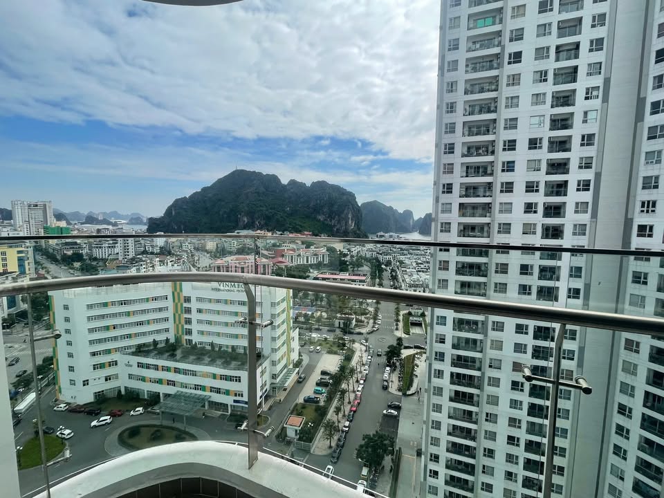 Căn hộ Sapphire S2 Hạ Long 2PN 2VS giá 8 triệu - Full nội thất, tiện nghi ngay!