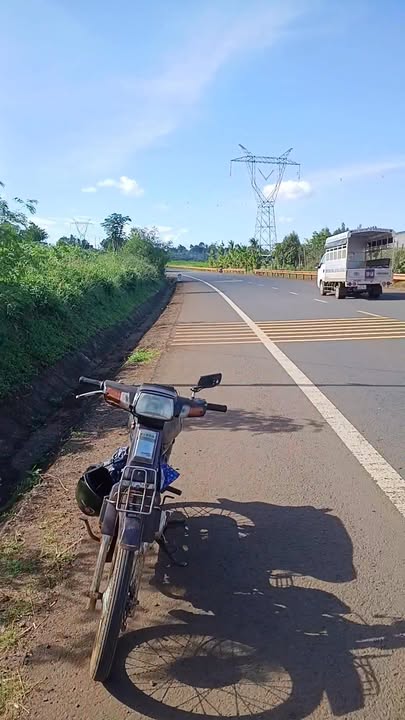 Đất nền lô góc 3 mặt tiền Võ Nguyên Giáp, Chư Sê 2200m² giá 4.4 tỷ - Cơ hội đầu tư tuyệt vời!