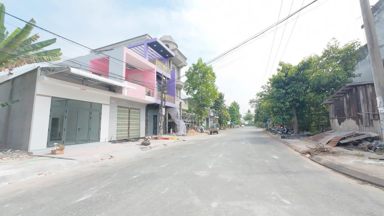 Nhà 2 phòng ngủ đường 6, phường 6, Tân An 90m² giá 2.95 tỷ - Vị trí thuận tiện ngay ngã 3