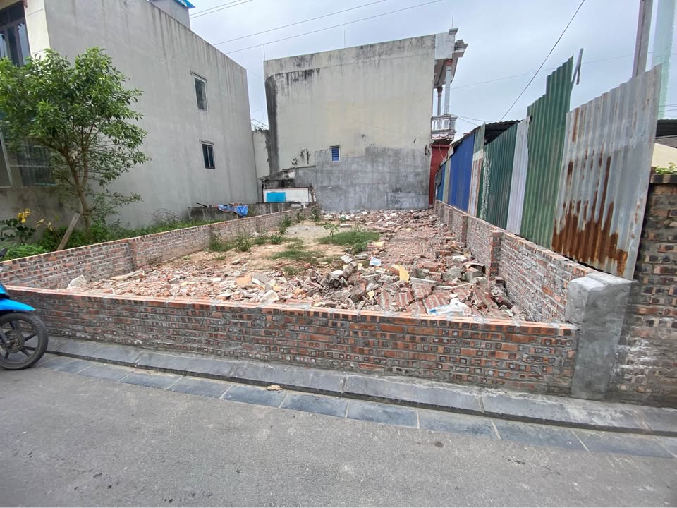 Đất thổ cư Nam Hồng 100m² giá chỉ 500 triệu - Đầu tư sinh lời hấp dẫn!