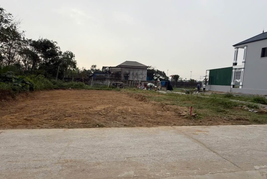 Đất Nghi Xuân 130m² giá 2.65 tỷ - Đường rộng thông thoáng, cơ hội đầu tư tuyệt vời!