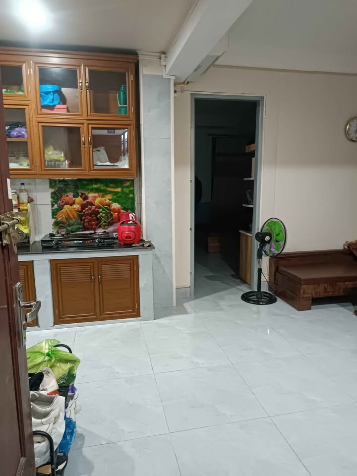 Căn hộ chung cư 5 tầng Cát Bi Hải An 40m² giá 450 triệu - Phù hợp cho gia đình nhỏ!