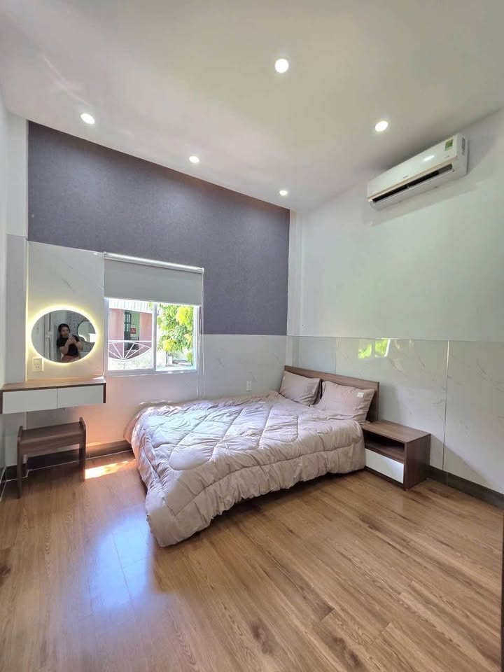 Nhà 2 tầng Hòa Minh 100m² giá 4 tỷ - Full nội thất cao cấp, ô tô đỗ cửa!