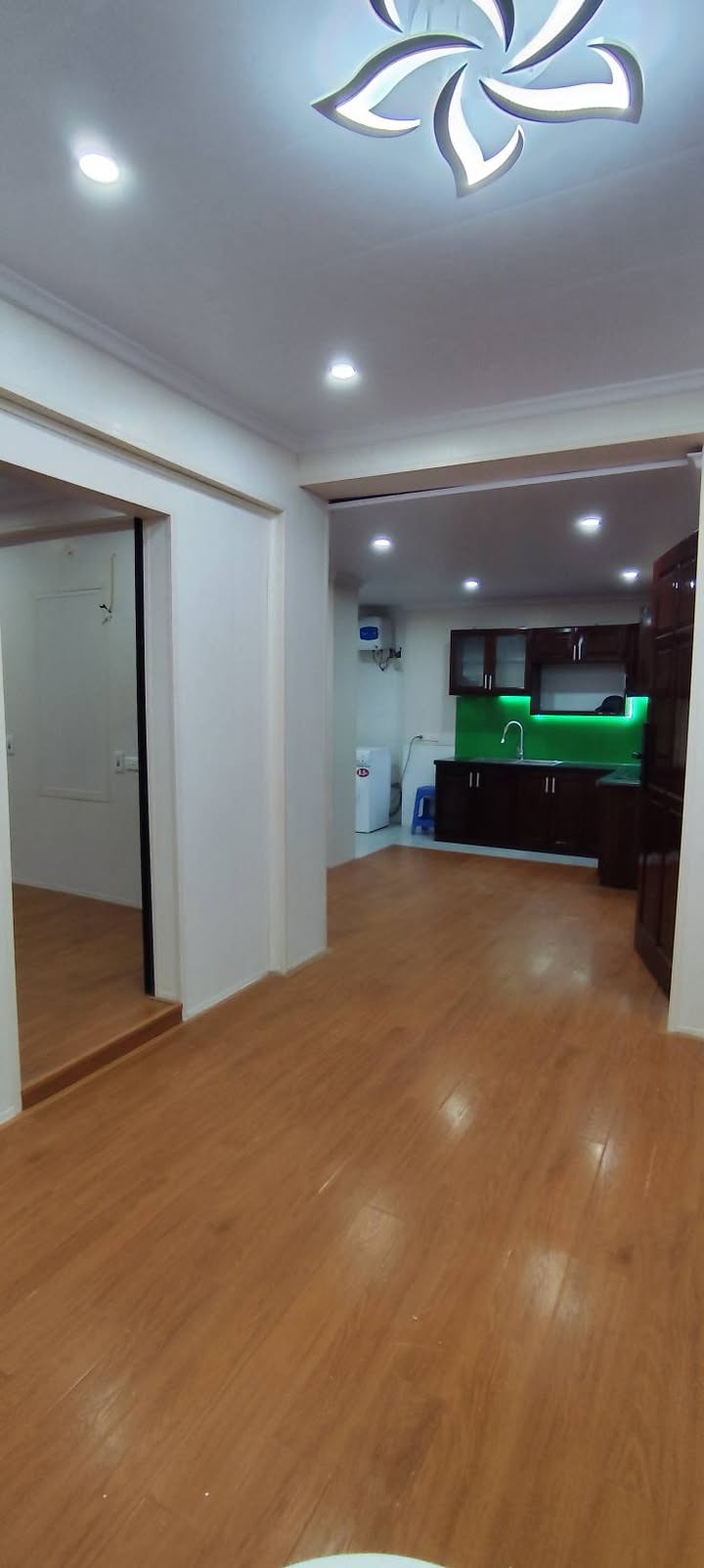 Căn hộ Tập thể Nam Thành Công, Đống Đa 48m² - Nhà đẹp, sẵn sàng vào ở!