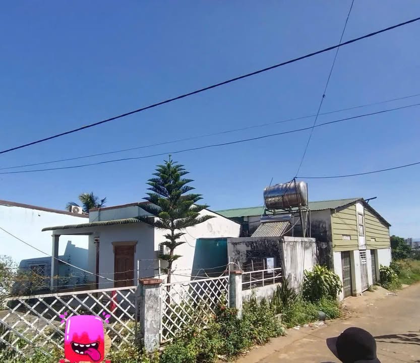 Nhà nguyên căn và dãy trọ 10 phòng tại Nhân Cơ 400m² giá 2.5 tỷ - Đầu tư sinh lời ngay!