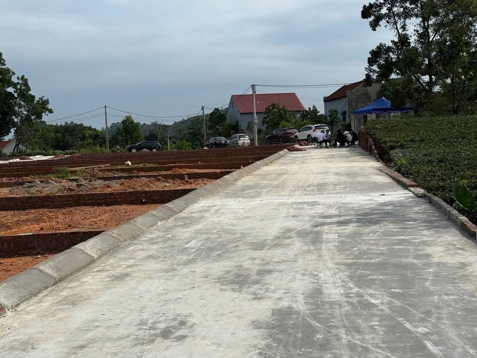 Đất nền 110m² tại Trung Giã, Sóc Sơn - Giá chỉ 9xx triệu, đường ô tô vào tận nơi!