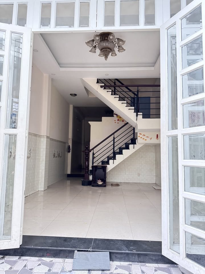 Nhà phố Gò Vấp 52m² giá 6.85 tỷ - Sổ hồng riêng, hẻm ô tô vào tận cửa!