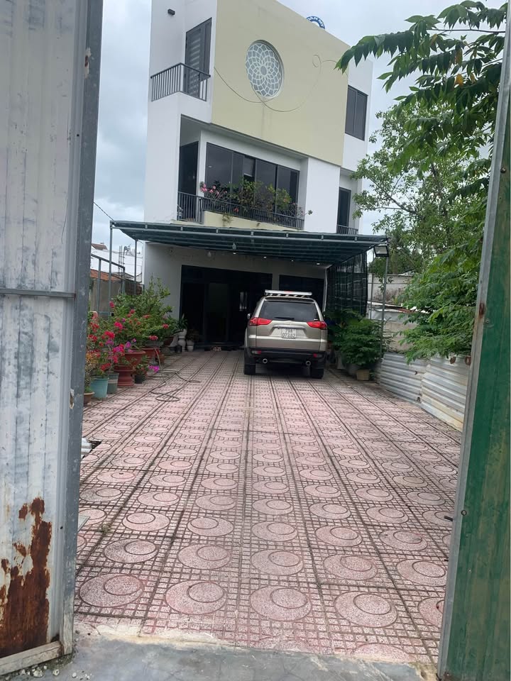 Nhà KĐT Mỹ Gia Nha Trang 41.6m² giá 4.25 tỷ - Thiết kế gần gũi thiên nhiên!