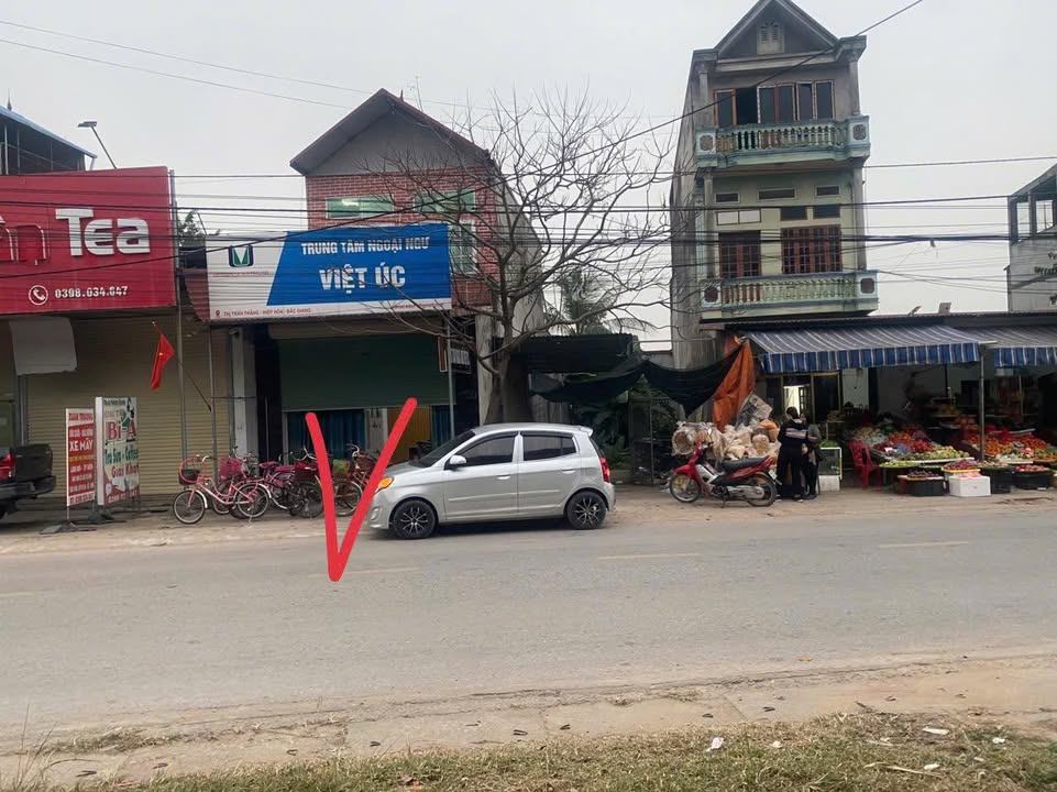 Nhà 2 tầng tại TL 296, Thị trấn Thắng, 111m² - Vị trí đẹp, sẵn sàng ở ngay!