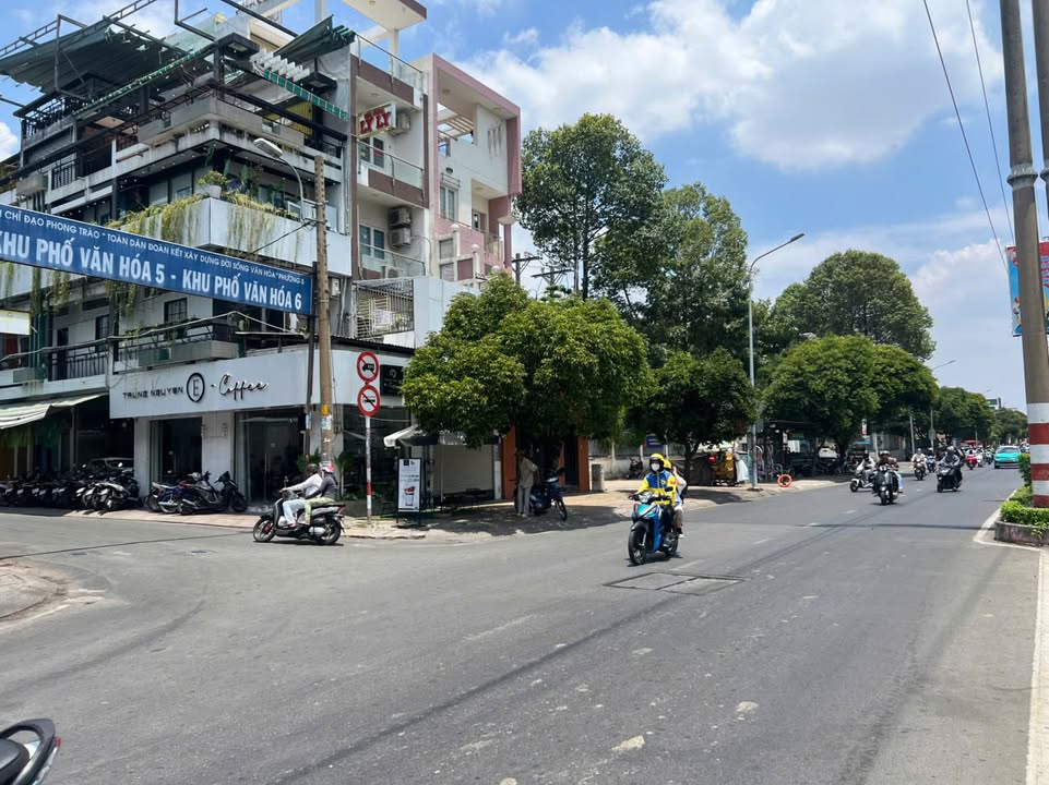 FrontHouse đường Nguyễn Chí Thanh 60m² giá 1.5 tỷ - Mặt tiền hiếm có tại khu vực!