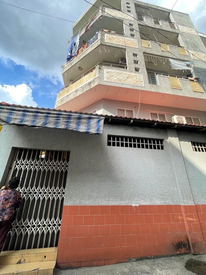 Nhà phố 5 tầng Quận 3, 47m² giá 10.4 tỷ - Kinh doanh sầm uất!