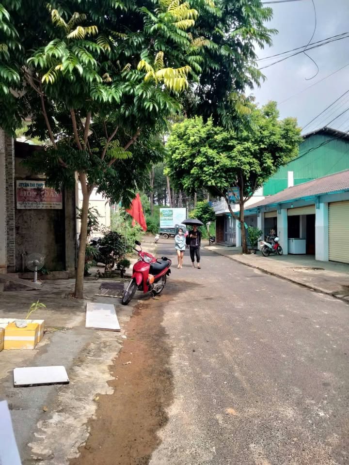 Nhà Hẻm Lê Duẩn, Buôn Ma Thuột 396m² giá 10 tỷ - Đầu tư sinh lời ngay!