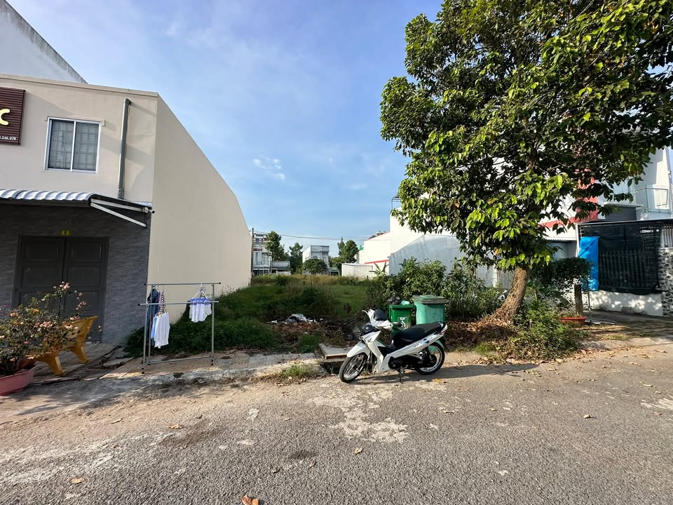 Đất nền KDC Long Thạnh Hưng, Tiền Giang 100m² giá 888 triệu - Đất thổ cư 100%!