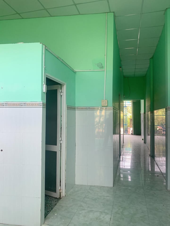 Nhà phố P5, TP Mỹ Tho, 64m² giá 1 tỷ - Hướng Đông Nam, thương lượng giấy tờ!