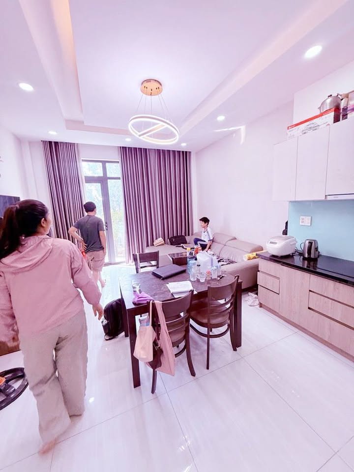 Mặt tiền kinh doanh đường Nguyễn Sơn 200m² giá 11 tỷ - Đầu tư sinh lời ngay!