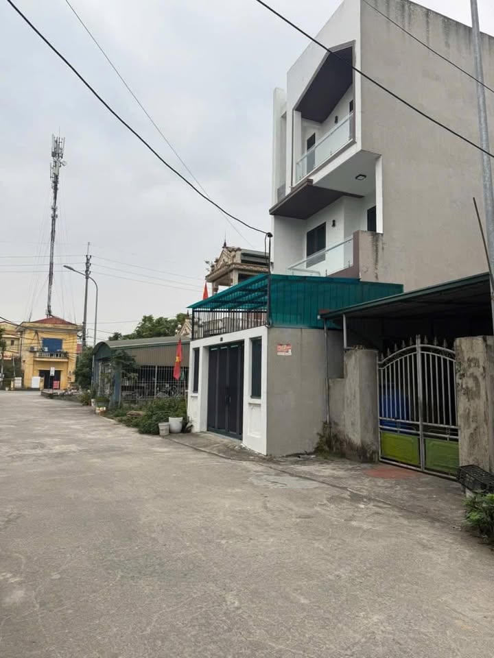 Nhà 3 tầng Lâm Thao Bắc Ninh 92m² - Vị trí đẹp, giá thỏa thuận!