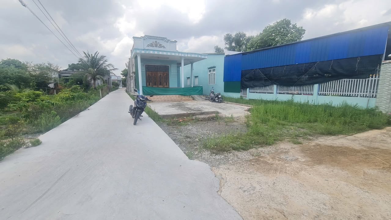 Đất gần biển Cam Bình 320m² chỉ 1,5 tỷ - Cơ hội đầu tư hiếm có!