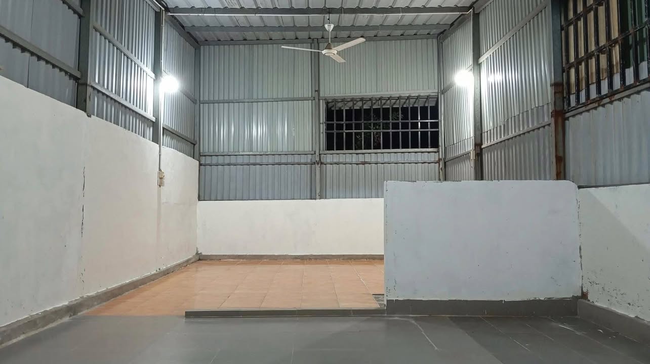 Nhà cấp 4 100m² tại Đa Phước, Cần Giuộc - Sổ hồng riêng, giá 3.5 tỷ - Thương lượng ngay!