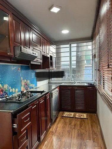 Căn hộ cho thuê tại Vĩnh Phúc, Ba Đình 85m² - Nhà đẹp, đầy đủ nội thất!