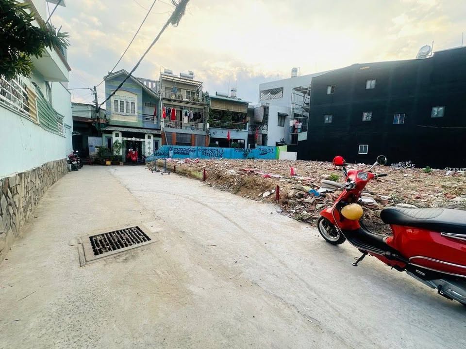 Bán đất liền kề Tăng Nhơn Phú A, quận 9 – 90m² giá 6.2 tỷ - Đầu tư sinh lời ngay!