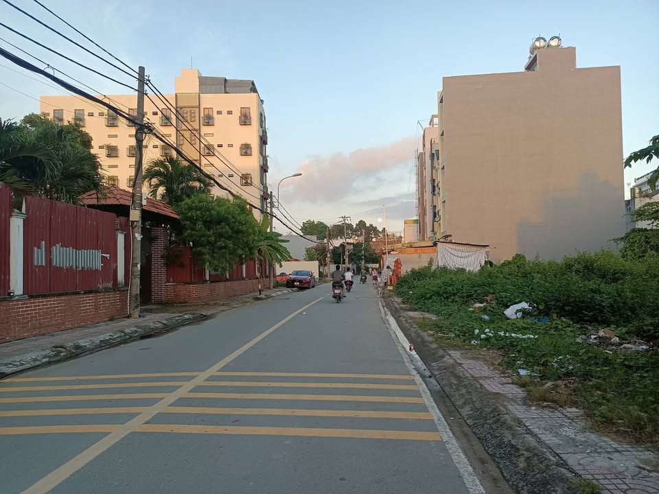 Đất nền Võ Văn Hát Thủ Đức 64m² giá 4.25 tỷ - Đường ô tô vào tận nơi!