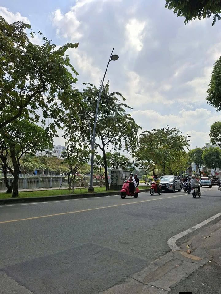 Nhà Mini Cô Giang 32m² giá 5 tỷ - Không gian sống lý tưởng giữa lòng Sài Gòn!