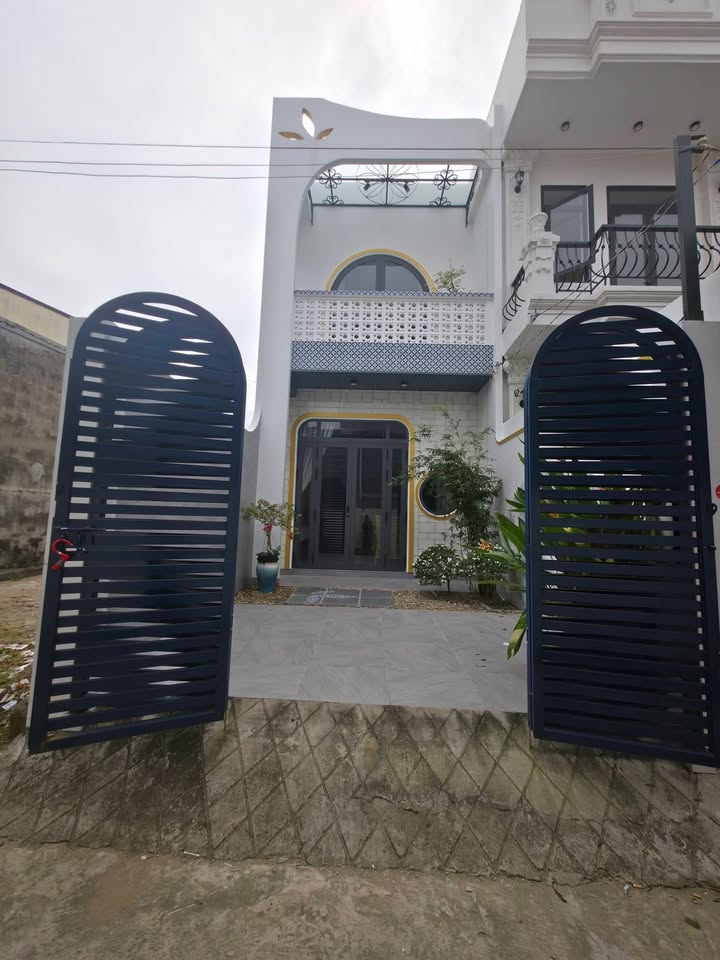 Nhà mới Phường 5, Mỹ Tho 94m² giá 2.9 tỷ - Vào ở ngay với nội thất tặng kèm!