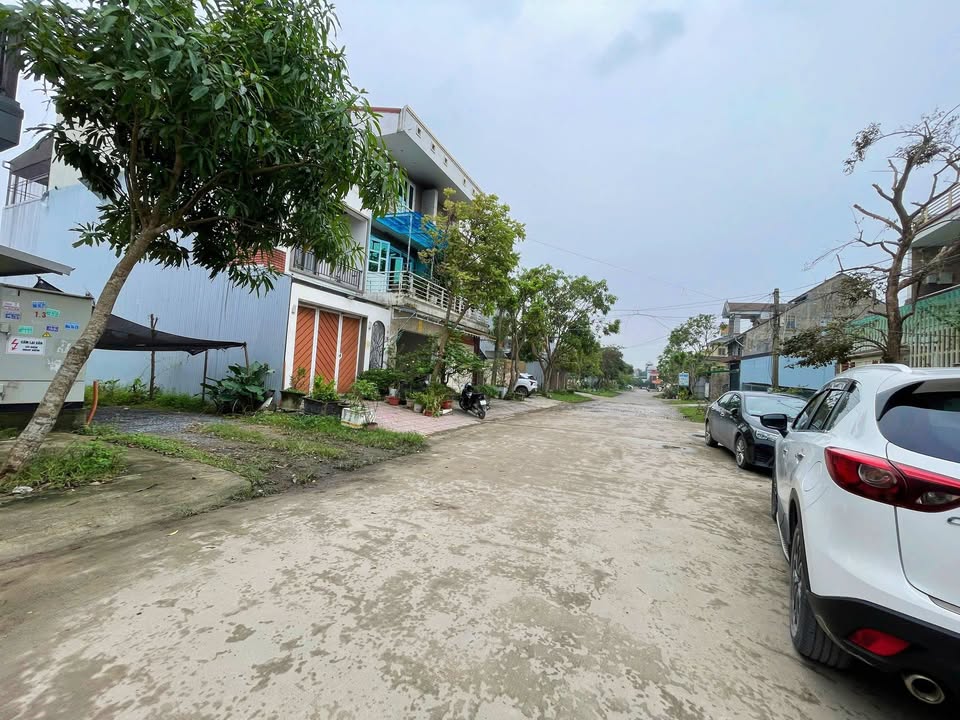Đất nền Nghi Phú - Vinh 86m² giá 4 tỷ - Đường nhựa rộng 15m!